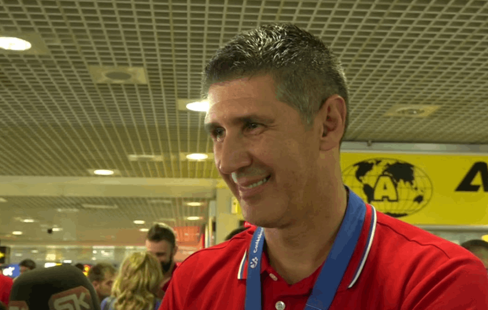 SELEKTOR KOVAČ OGORČEN: Mi smo <span style='color:red;'><b>prvaci Evrope</b></span> a NE POŠTUJU NAS!